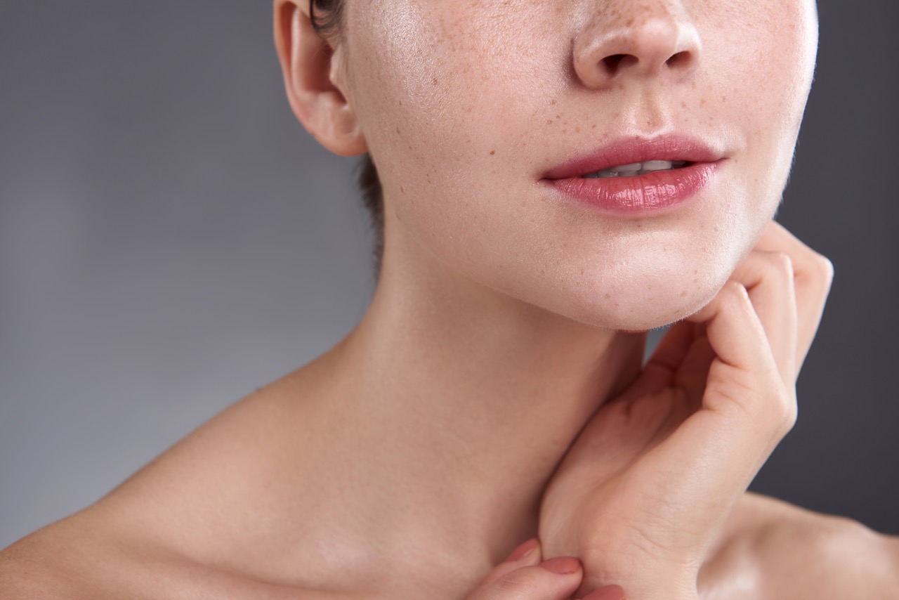 Lip Blush and Lip Neutralisation